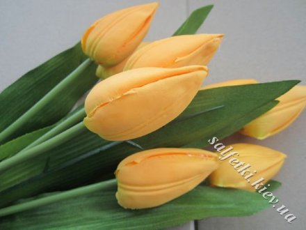 Букет тюльпанов темно-желтый