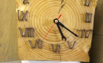 wood_clock