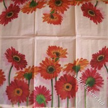 Серветка червоні гербери 33 х 42 см (ТБ0094)