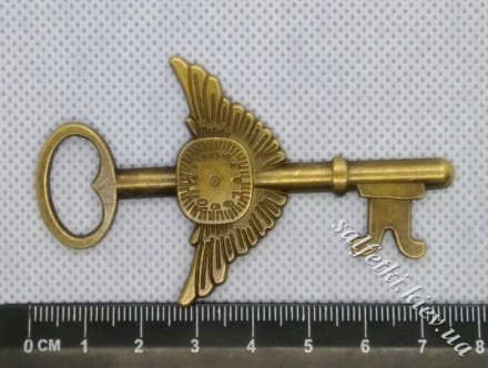 Ключ старовинний №50 бронза (годинник з крилами)