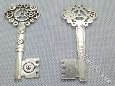 Ключ старовинний №11 срібло