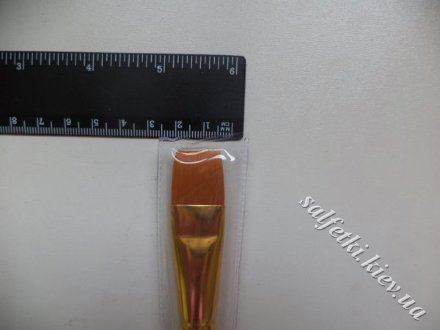Кисть из синтетики плоская, ручка удлиненная №18