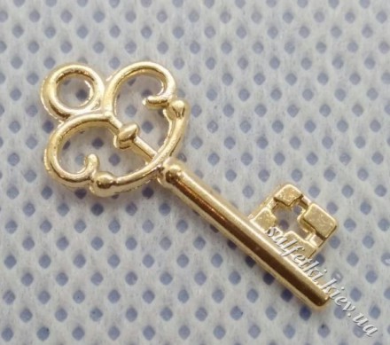 Ключ старовинний №64 рожеве золото